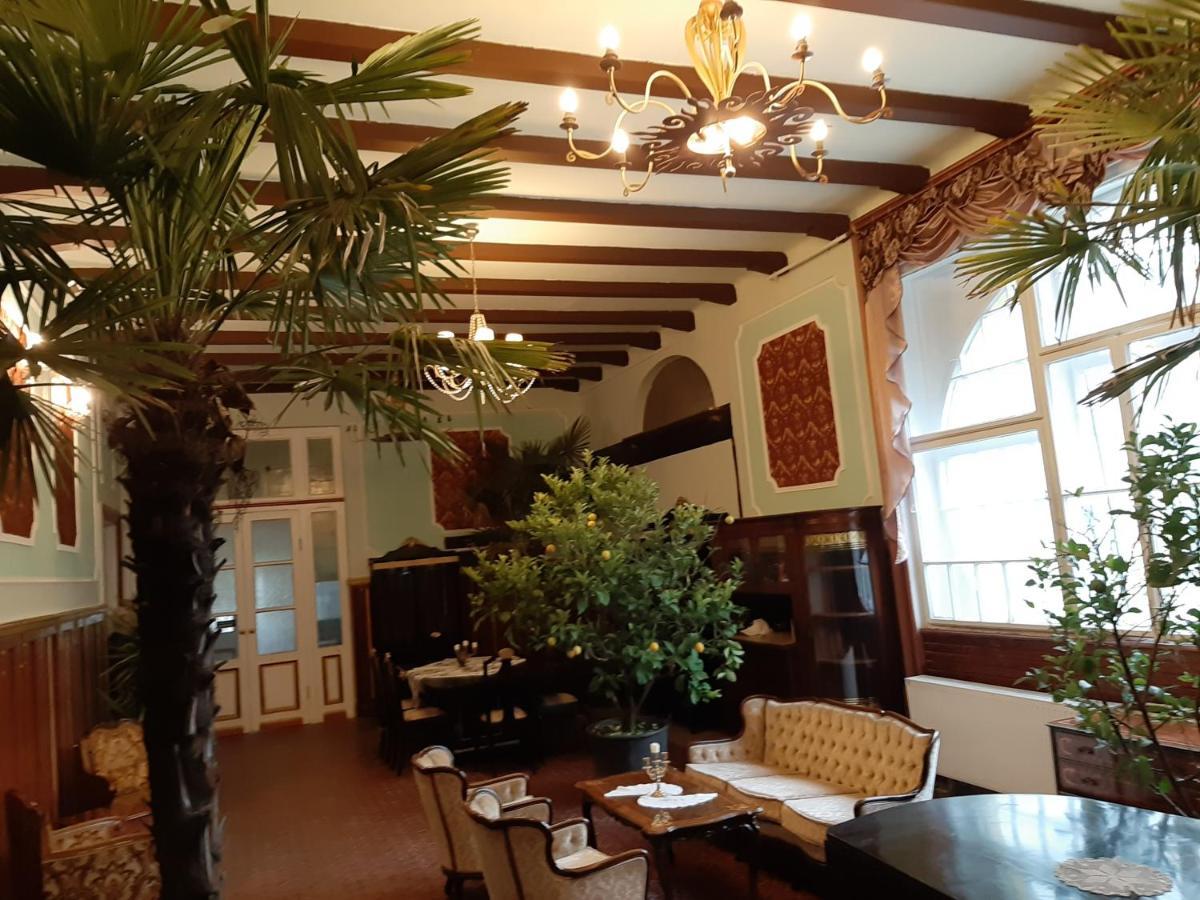 Meller-kastély Villa Csurgo Extérieur photo