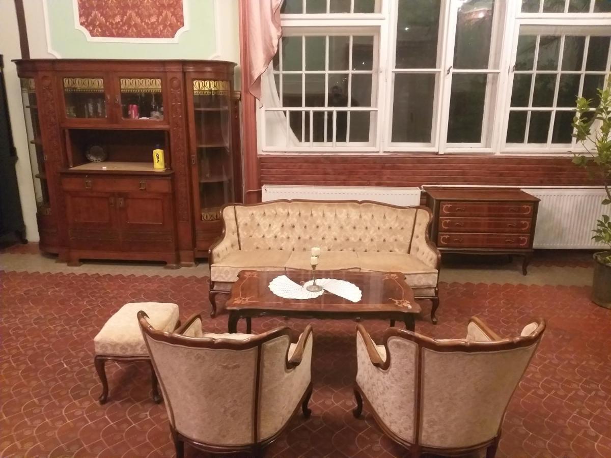 Meller-kastély Villa Csurgo Extérieur photo