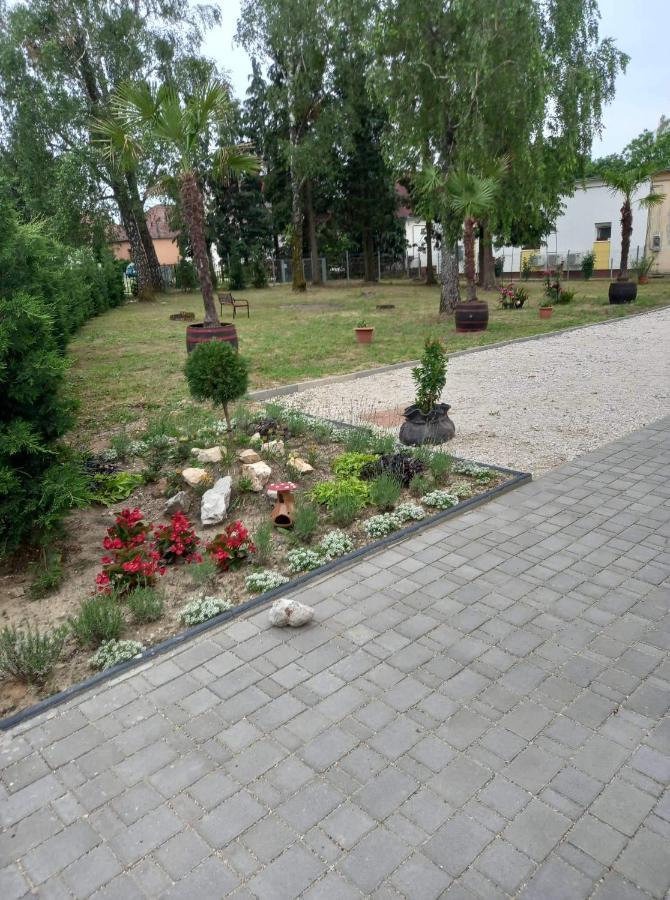 Meller-kastély Villa Csurgo Extérieur photo