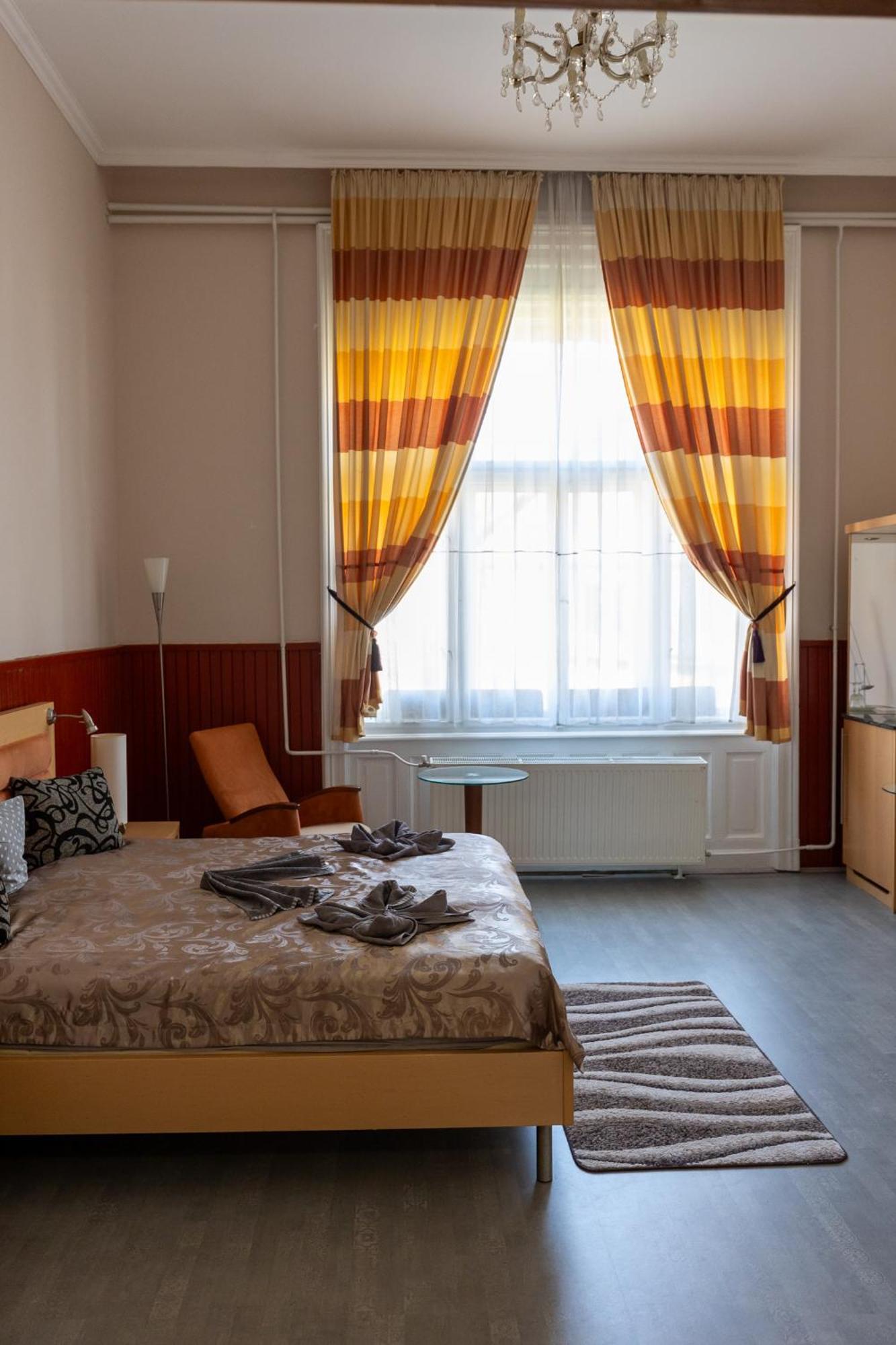 Meller-kastély Villa Csurgo Extérieur photo