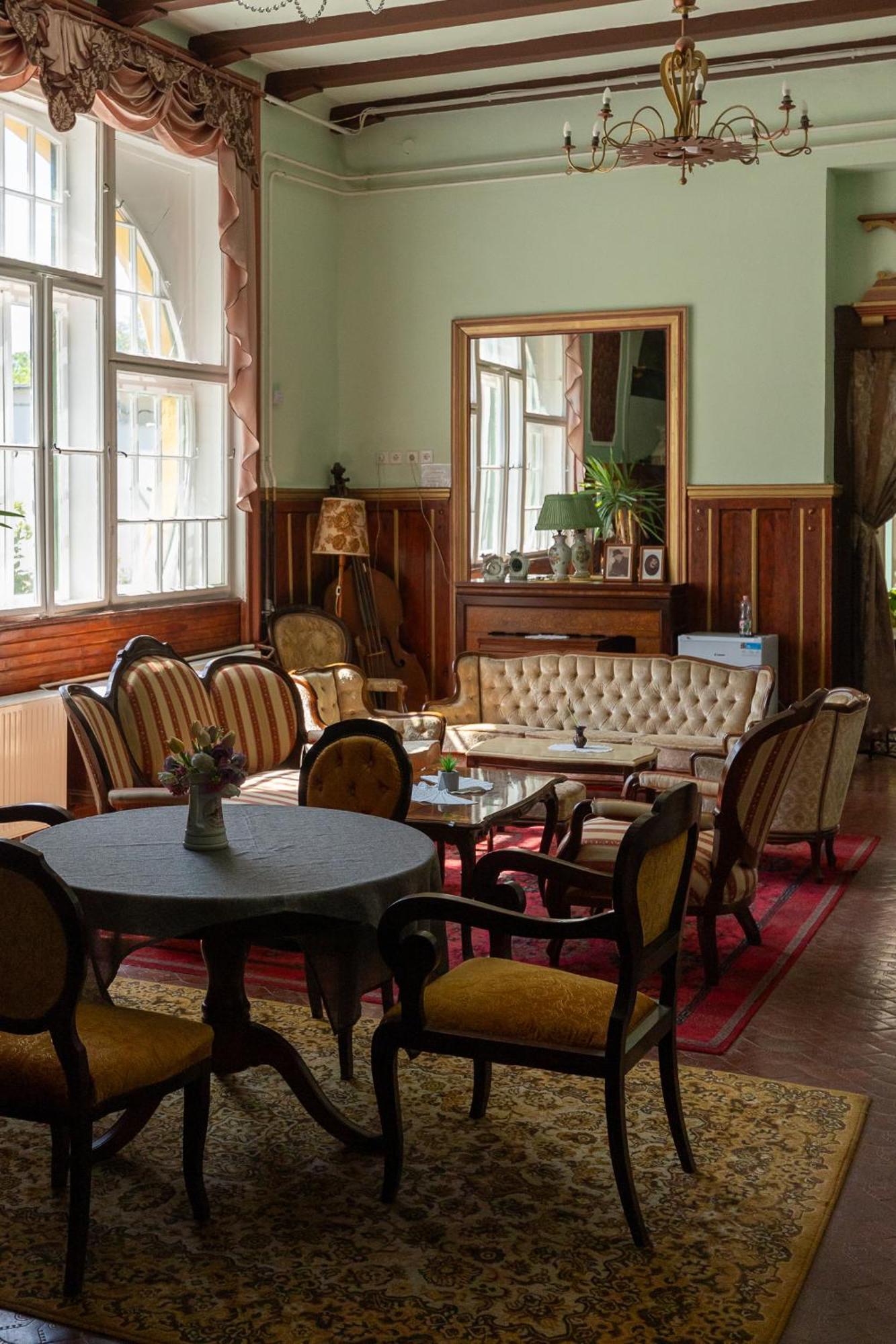 Meller-kastély Villa Csurgo Extérieur photo